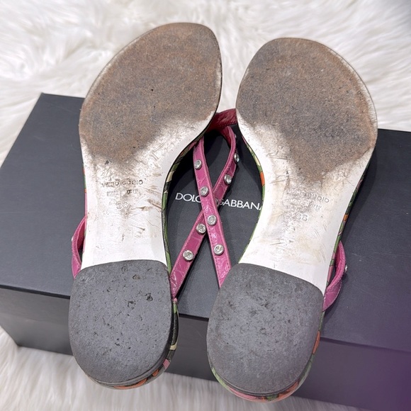 DOLCE & GABBANA Nappa Stampa Thong Sandals - Picture 13 of 15